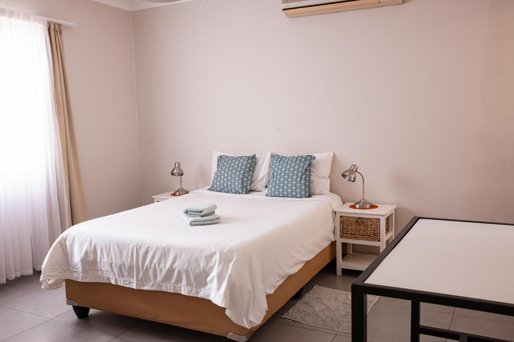 Emerald Bed&Breakfast Windhoek Exteriör bild