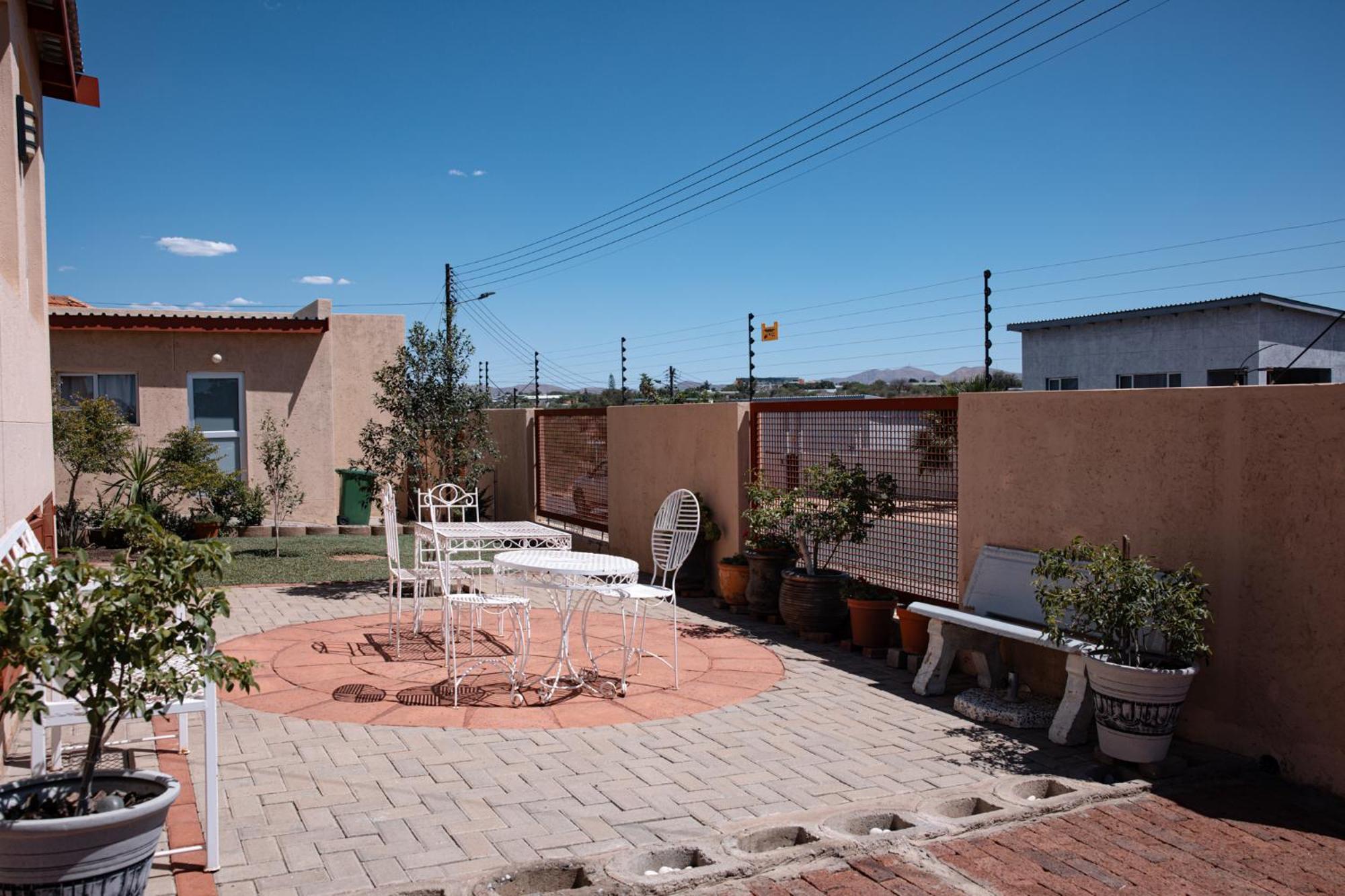 Emerald Bed&Breakfast Windhoek Exteriör bild